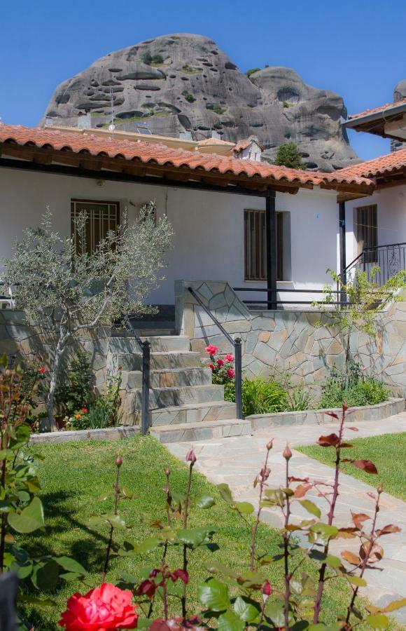 Lena'S Garden House Villa Kalampáka Ngoại thất bức ảnh